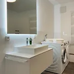 & Monteurunterkunft Mainbogen-blick Apartament Grettstadt